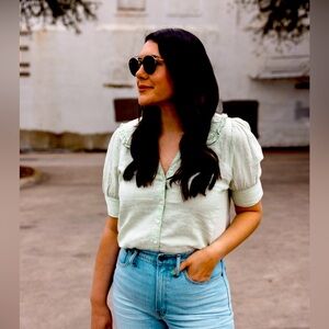 Madewell Linen-Blend Peter Pan Collar Shirt.